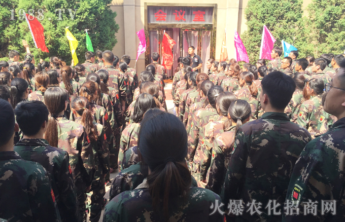 堅(jiān)持努力一小步,結(jié)果就是一大步