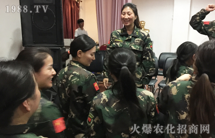 堅(jiān)持努力一小步,結(jié)果就是一大步