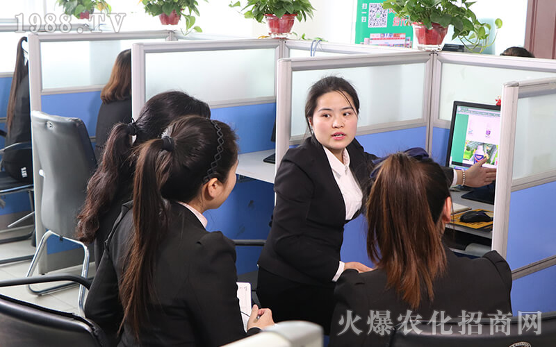 的能力是敬業(yè) 的智慧是感恩