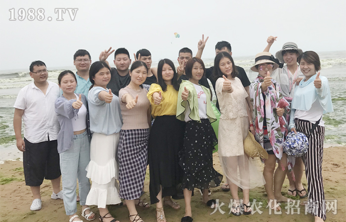 碧海藍(lán)天心向往,一碧萬(wàn)頃留芬芳!
