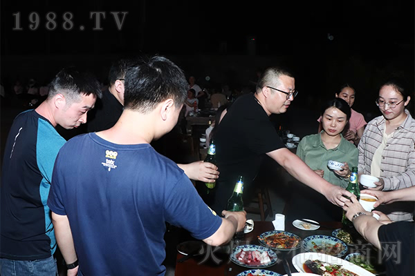 賞老君山之景,品國學(xué)之精,修品性之道!